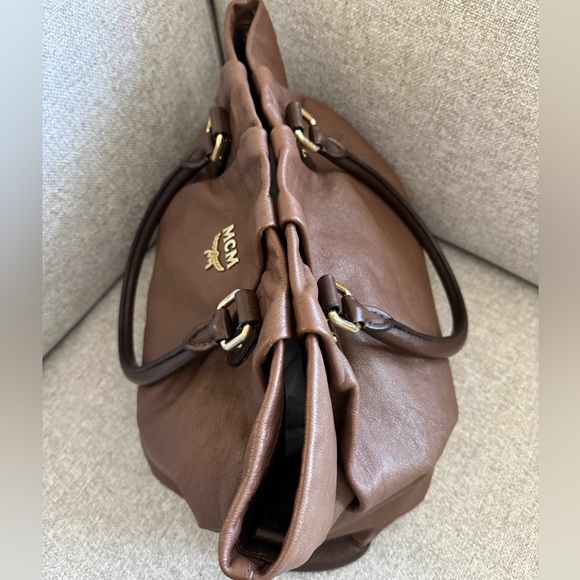 MCM Rich Brown Leather Tote - Picture 5 of 9